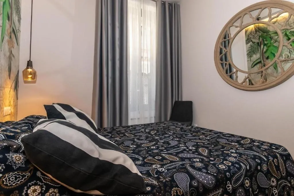 Triana Ines Apartment Seville Spain
